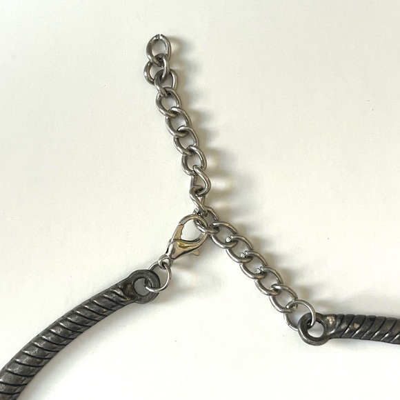 🇿🇦 handmade silver engraved details & marble turquoise statement necklace - Picture 10 of 17